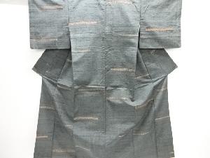 横段に更紗模様織り出し手織り紬着物